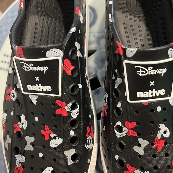 Disney x Native Rubber Minnie Sneakers W6/M4 - Picture 2 of 7